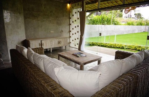 Batubelig Villa | Casa BatuBelig 3 bedroom ( radja paviliun)