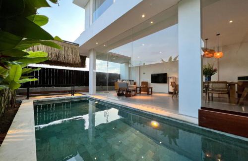 Batu Bolong Villa | Casa Ulin Canggu by Bali Prime Hospitality
