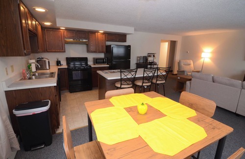 Conesus Apartment | Charming 2-bedroom apartment with WiFi, AC in lovely Conesus