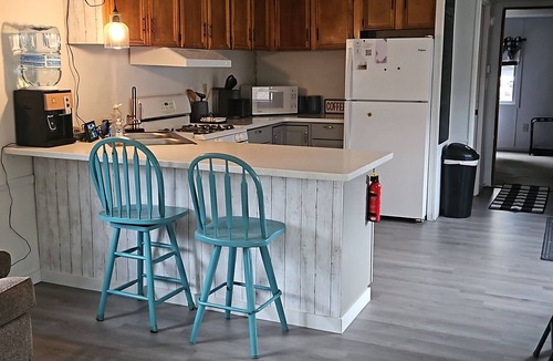 St. Johnsville House | Charming 2-bedroom Country Side Retreat with WiFi in rural Fort Plain, NY area.