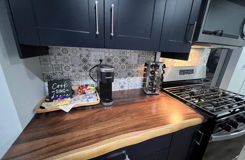 Flat Rock Condo | Charming 2-bedroom condo in fantastic Flat Rock with WiFi, AC