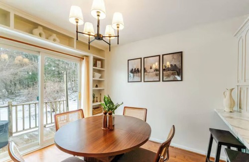 Town of Sharon House | Charming 3-bedroom house with Firepit andcoldplunge in peaceful Sharon Springs