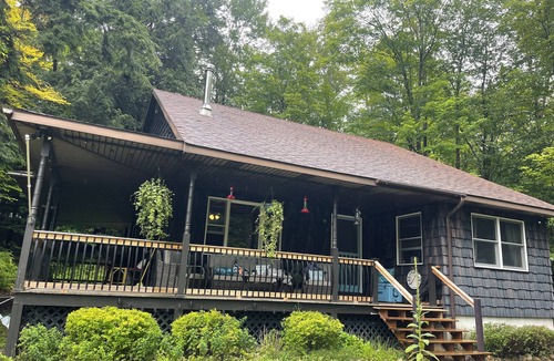 Town of Webb Cabin | Charming Adirondack Cabin for Rent – Your Perfect Escape in the Heart of Nature