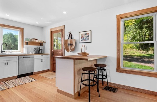 De Lancey House | Charming Countryside Escape with Forest Trails & Cozy Comfort in Walton, New York