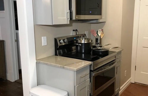 Orchard Park Apartment | Charming Historic 2-bedroom unit with WiFi in lovely Orchard Park Village