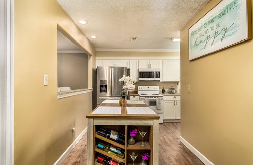 Sumter House | Charming home away from home 2-bed 2-bath house with WiFi, AC in lovely Sumter