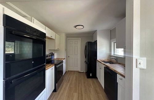 Woodruff House | Charming Home Between Greenville & Spartanburg