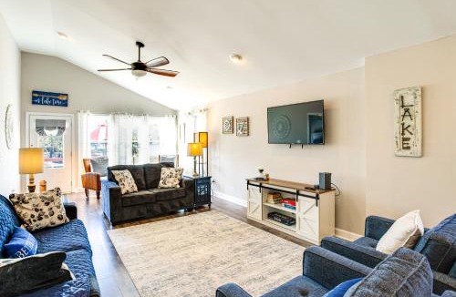Gilbert House | Charming Lake Murray Cottage: ‘Breezy's Blyss’