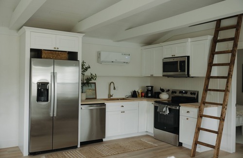 Boiling Springs Cottage | Charming luxury cottage in the heart of Boiling Springs