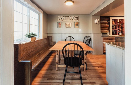 Hoosick Falls Cabin | Charming restored Log Cabin in Hoosick Falls NY on the Vermont border