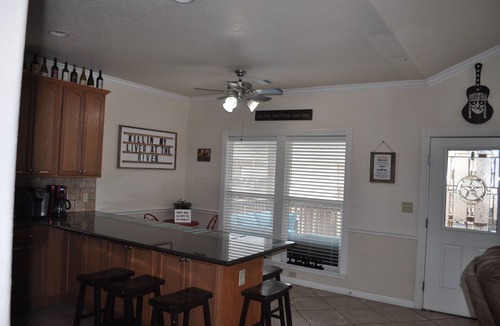 New Braunfels House | Cliffview River House #8