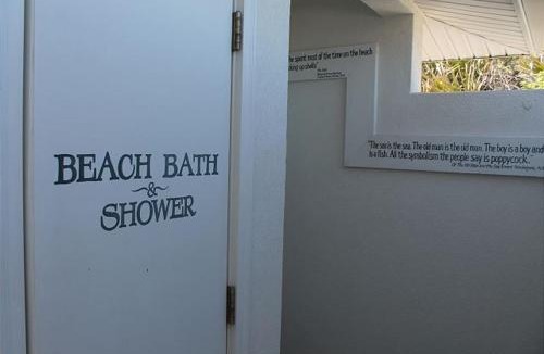 Crescent Beach House | Cloud Nine