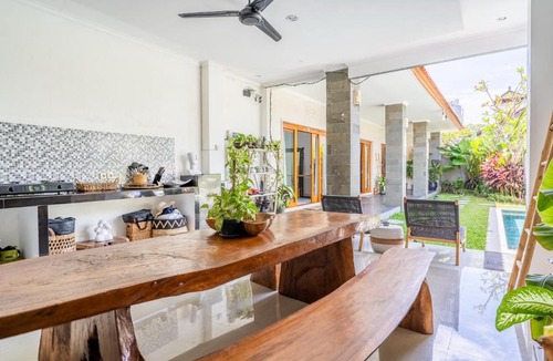 Berawa Villa | Coco Loco 3Br Villa, Canggu