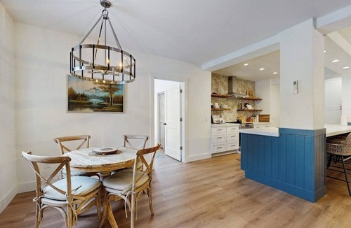Waitsfield Condo | Comfortable condo w/mountain & ski views, central a/c, shared patio & BBQ