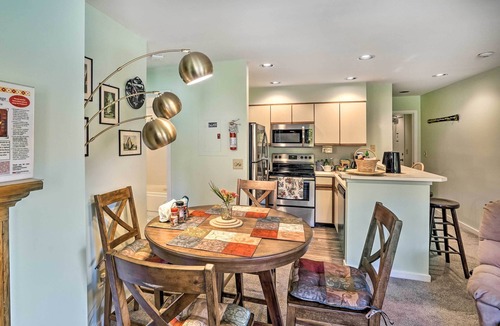West Dover Apartment | Comfortable Dover Apartment: Walk to Mt Snow!