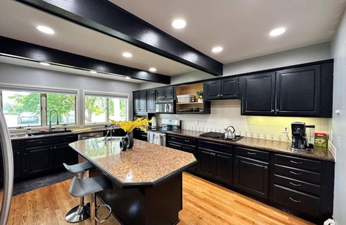 North Greece House | Cosy waterfront Property on beautiful Lake, Ontario