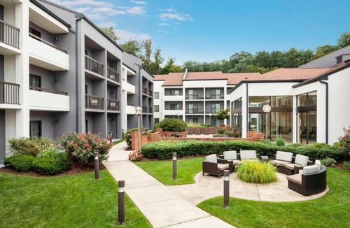 Tarrytown Hotel | Courtyard by Marriott Tarrytown Westchester County