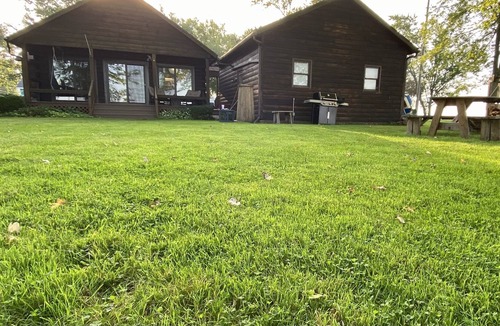 Bemus Point Cabin | Cozy lakefront cabin near Bemus Point, Lake Chautauqua