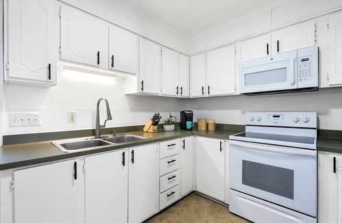 Boiling Springs House | Cozy Place - Clean - Workspace with Wifi