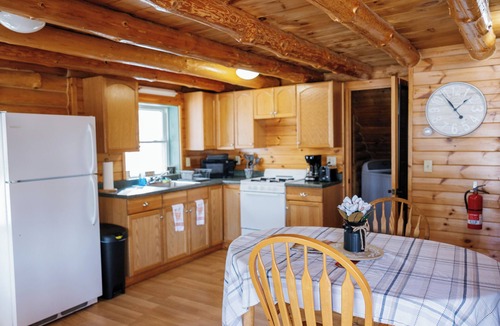 Wheelock Cabin | Cozy Vermont Cabin
