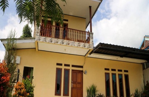 Pangalengan Villa | Cozzy Villa Family B
