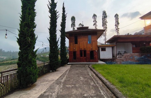 Bandung Villa | Cozzy Villa Orange Pangalengan