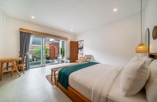 Babakan Villa | Dani Villa - Exclusive New Villa with a Massive Pool in the Best Area