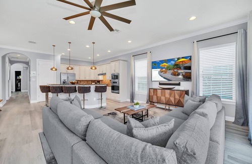 Reunion Villa | Designed for Vacation | 5BR Cozy Home w/Private Pool, Theater, Arcade, and Themed Rooms Near Disney