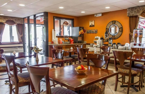 Torrington House | Discover Perfect Escape! Free Breakfast & WiFi
