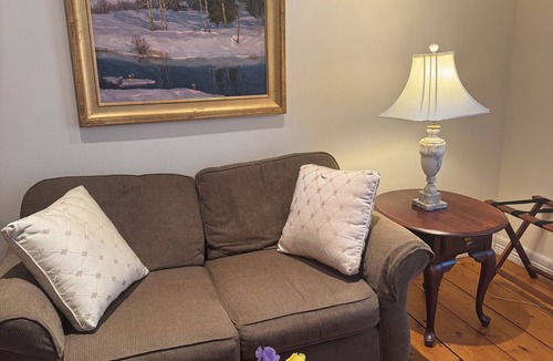 North Hero Bed & Breakfast | Dodds Brick House Bed & Breakfast