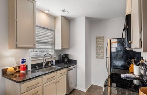 Carolina Beach Villa | DRIFTWOOD C1 (1-Bedroom Villa) by RedAwning