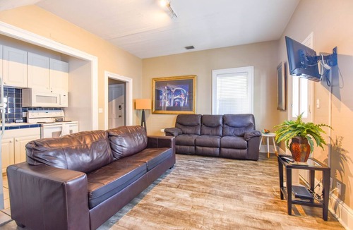 Downtown Apartment | Duval Dream Loft - On Duval street