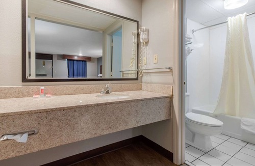 Aiken Hotel | Econo Lodge Aiken Central