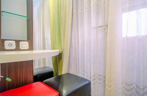 Old Jakarta Apartment | Elegant and Comfy Studio Amethyst Apartment By Travelio