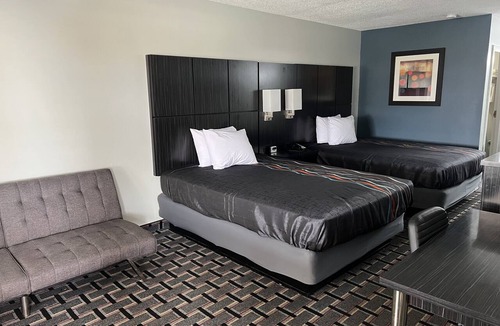 Pelham Hotel | Executive Inn