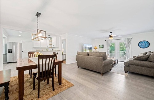 Anderson House | Experience Serenity on Broadway Lake in this beautiful 3 bedroom home