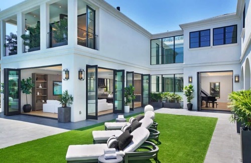 The Flats Villa | Extravagant Beverly Hills Estate