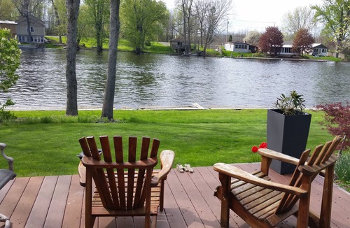 Bayberry House | Family Fun River House at the gateway to the Adirondacks