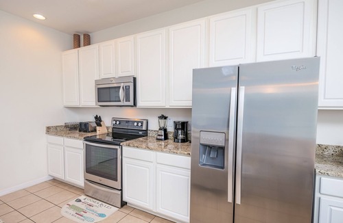 Bellavida House | Fantastic 4br 3ba with Pvt Pool with Lake view near to Disney