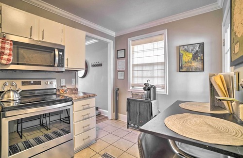 Port Royal Cottage | Fire Pit + Yard: Charming Port Royal Home!