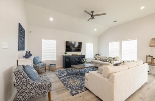 Indian Beach House | Get ready to soak up the sun at Villa Caman