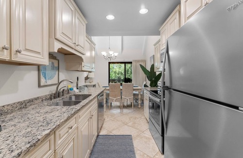 Miramar Beach Villa | Golf Cart~Large Balcony☀️ Walk to Beach~Take A Breather⛱️
