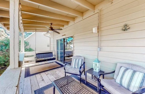 Miramar Beach Villa | Golf Course Villa 95D - Spacious 2-bedroom, Golf Cart included
