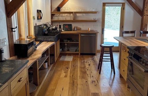 Ashfield House | Gorgeous Timber Frame Home in Ashfield - 4 bedrooms, 3 bathrooms and Sauna