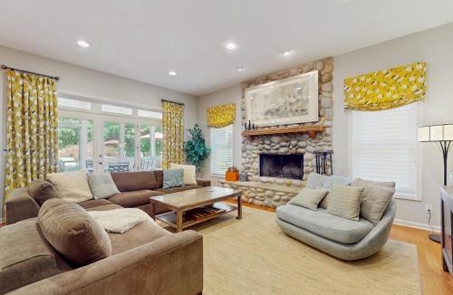 Grand Beach House | Grand Getaway