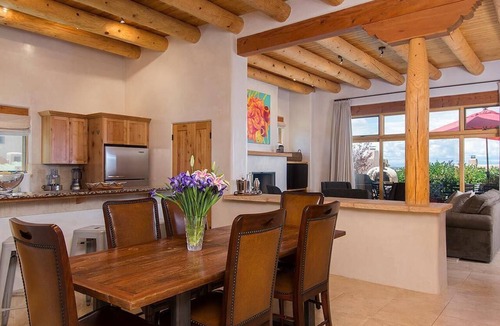 Tesuque Condo | Hacienda Artist Paradise
