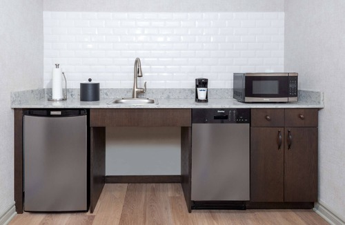 Williamsville Hotel | Hampton Inn Buffalo-Williamsville