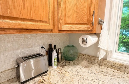 Hampton Bays House | Hamptons Retreat Hot Tub Minutes to Beaches