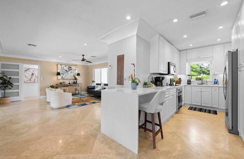 Bermuda Riviera House | Heated Pool Waterfront Retreat – A Fun, Sun-Soaked Florida Getaway on the Waterway Escape Now!