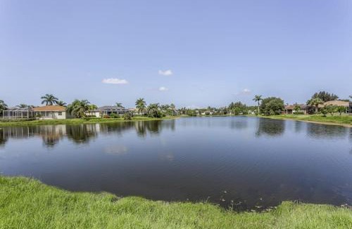 Biggar House | Herons' View Villa